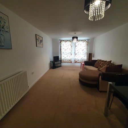2-Bedroom Back Hilton Area Apartment - Ground Floor, Aberdeen City Center Zewnętrze zdjęcie