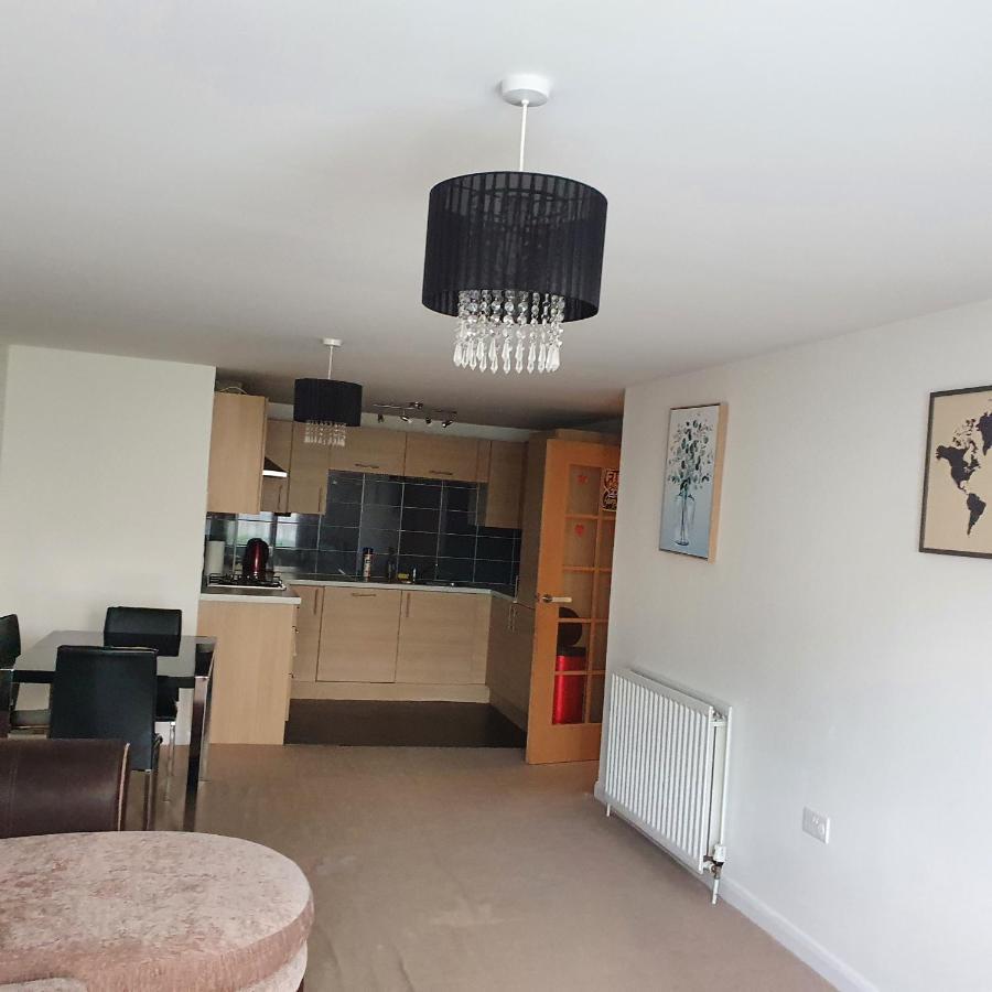 2-Bedroom Back Hilton Area Apartment - Ground Floor, Aberdeen City Center Zewnętrze zdjęcie